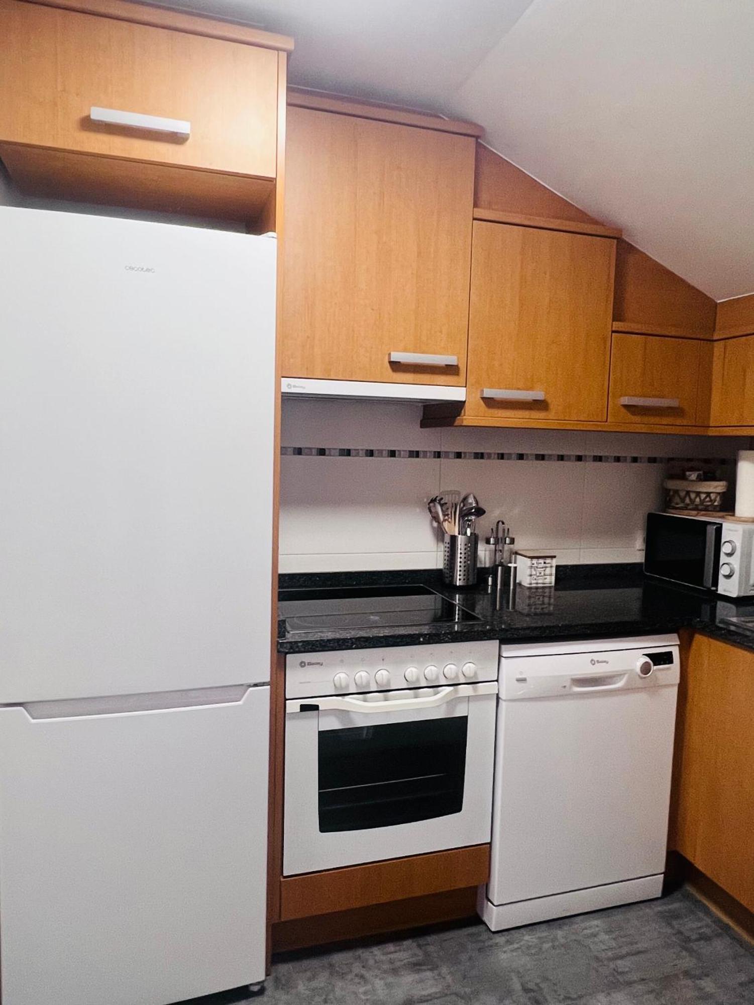 Apartament Atico Con Terrazas, Garaje Y Ascensor En El Casco Antiguo Huesca Zewnętrze zdjęcie
