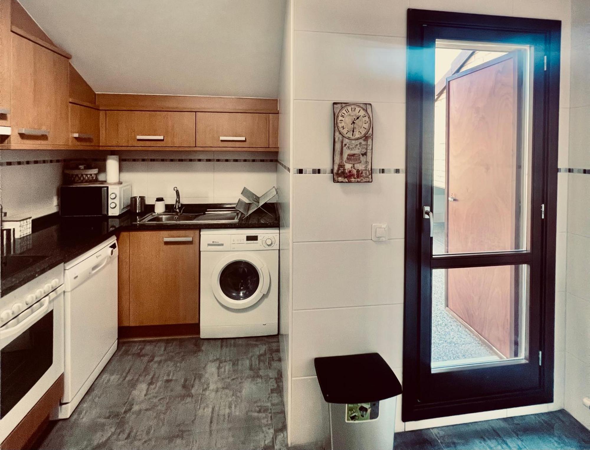 Apartament Atico Con Terrazas, Garaje Y Ascensor En El Casco Antiguo Huesca Zewnętrze zdjęcie